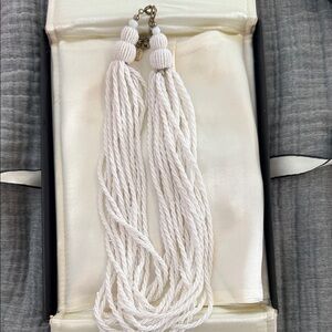 Elegant White Beaded Necklace